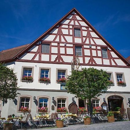 Flair Hotel Zum Storchen Bad Windsheim Bagian luar foto