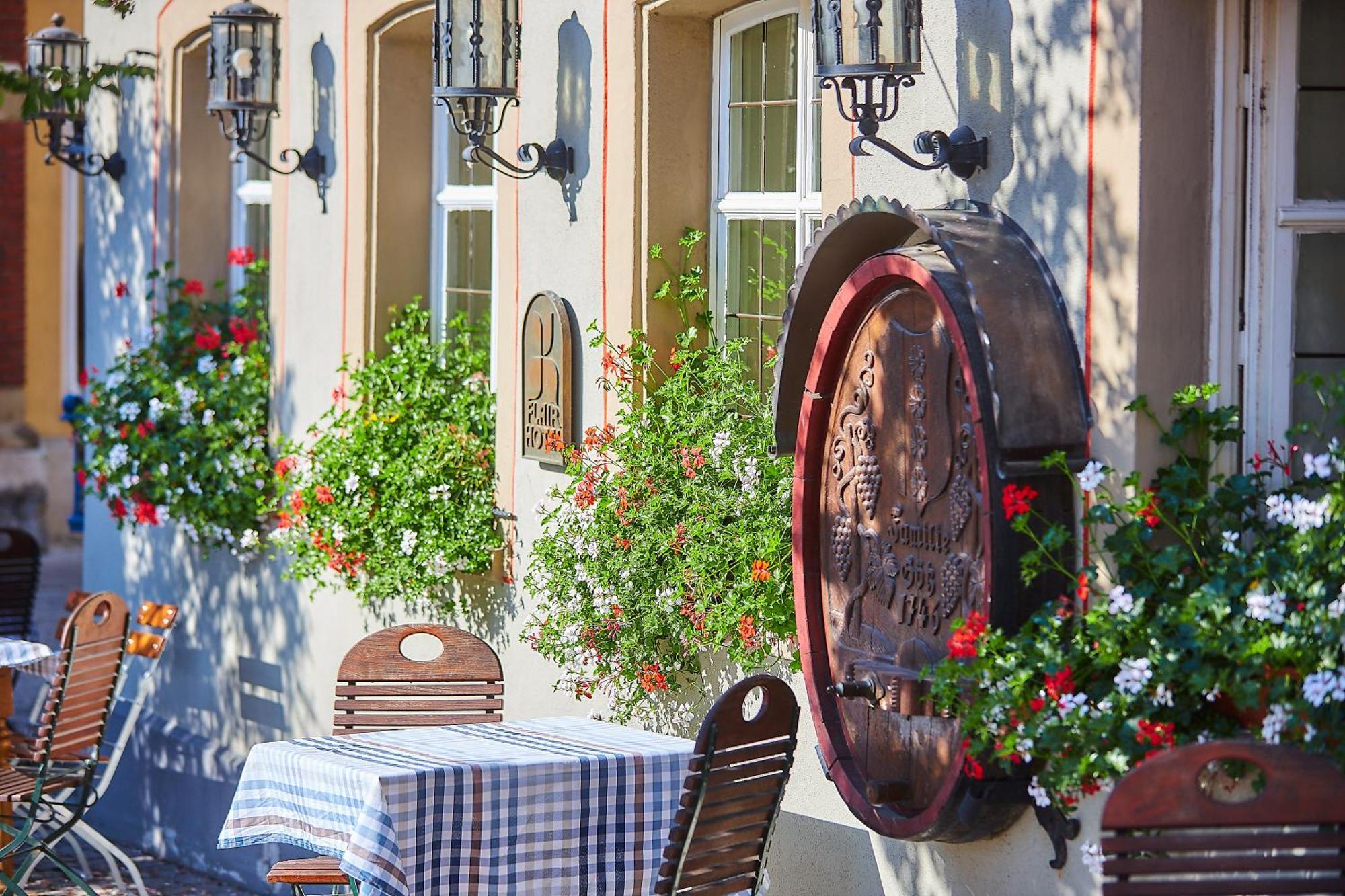 Flair Hotel Zum Storchen Bad Windsheim Bagian luar foto