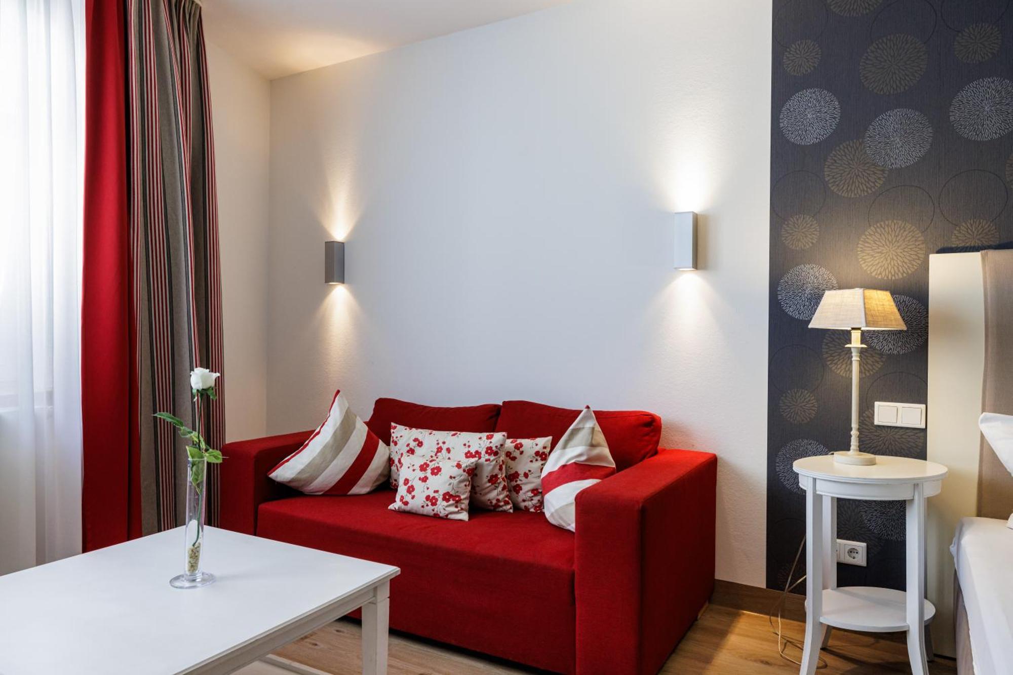 Flair Hotel Zum Storchen Bad Windsheim Bagian luar foto