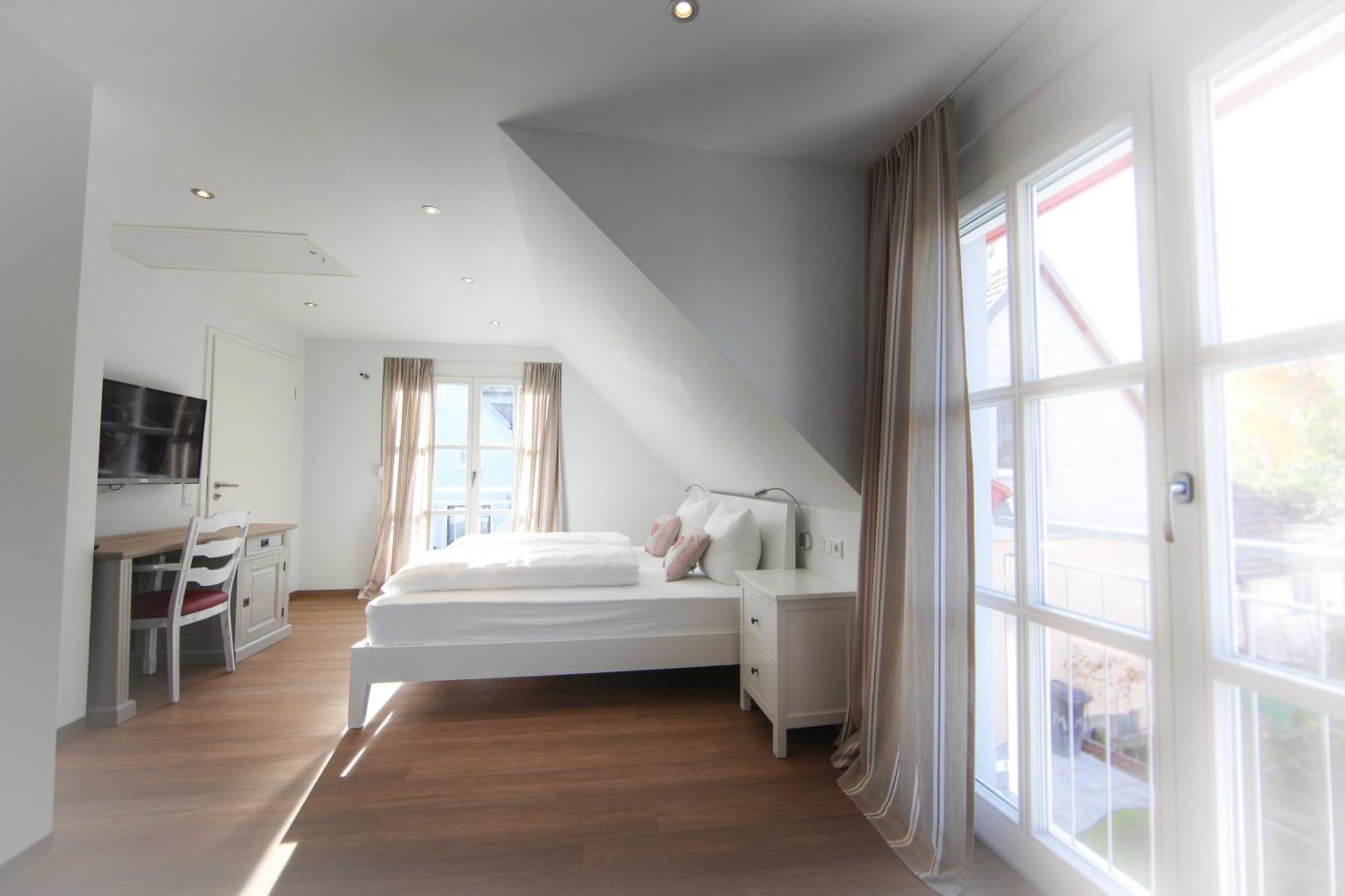 Flair Hotel Zum Storchen Bad Windsheim Bagian luar foto
